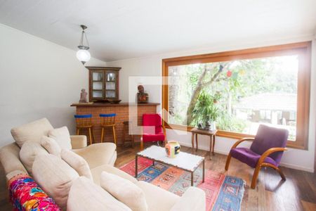 Sala de estar de casa à venda com 4 quartos, 1000m² em Chácara Monte Alegre, São Paulo