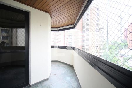 Apartamento para alugar com 3 quartos, 200m² em Vila Andrade, São Paulo