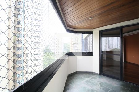 Apartamento para alugar com 3 quartos, 200m² em Vila Andrade, São Paulo