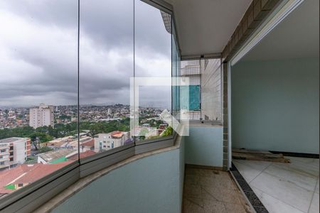 Varanda de apartamento à venda com 3 quartos, 102m² em Alto Caiçaras, Belo Horizonte