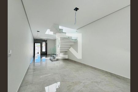 Casa à venda com 3 quartos, 135m² em Campo Grande, São Paulo