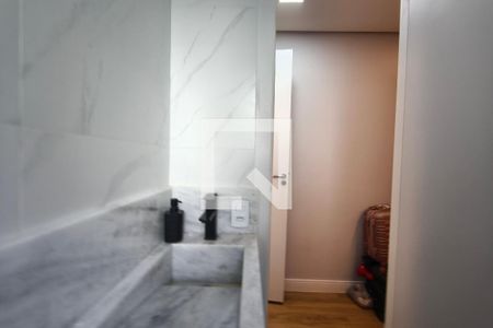 Banheiro Suíte de apartamento para alugar com 3 quartos, 87m² em Jardim das Cerejeiras, Campinas