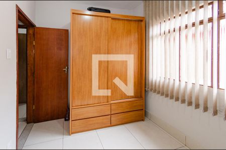 Quarto 2 de casa à venda com 3 quartos, 303m² em Padre Eustáquio, Belo Horizonte