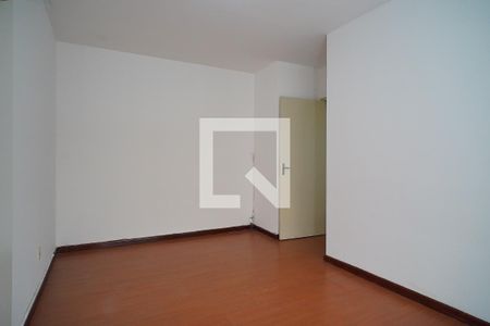 Quarto 2 de apartamento para alugar com 2 quartos, 70m² em São João, Porto Alegre