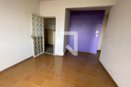 Sala de casa para alugar com 1 quarto, 110m² em Engenho do Porto, Duque de Caxias