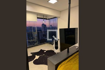 Sala / Quarto de apartamento à venda com 1 quarto, 25m² em Santo Amaro, São Paulo