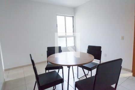 sala de apartamento à venda com 2 quartos, 70m² em Cândida Ferreira, Contagem