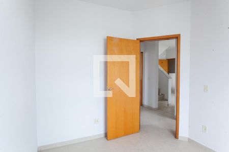 quarto 2 de apartamento à venda com 2 quartos, 105m² em Morro do Confisco, Contagem