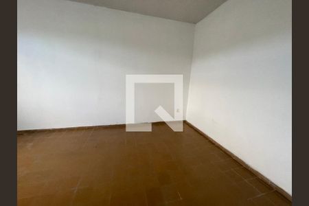 Quarto de casa para alugar com 2 quartos, 100m² em Engenho do Porto, Duque de Caxias