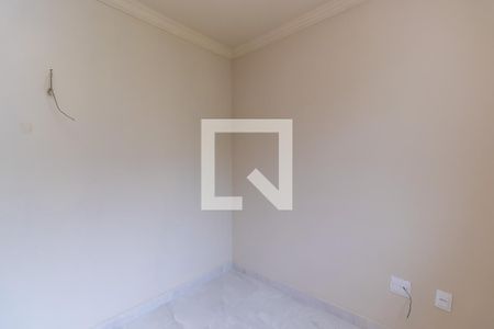 Quarto 2 de apartamento para alugar com 2 quartos, 47m² em Ouro Preto, Belo Horizonte