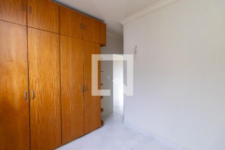 Quarto 2 de apartamento para alugar com 2 quartos, 47m² em Ouro Preto, Belo Horizonte
