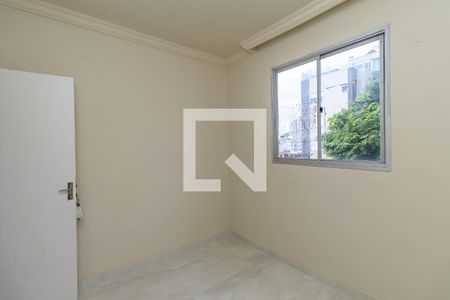 Quarto 1 de apartamento para alugar com 2 quartos, 47m² em Ouro Preto, Belo Horizonte