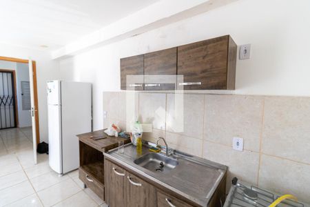 Sala/Cozinha de apartamento para alugar com 2 quartos, 45m² em Restinga, Porto Alegre