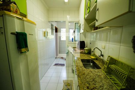 Cozinha de apartamento para alugar com 2 quartos, 120m² em Canto do Forte, Praia Grande