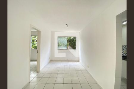Apartamento para alugar com 3 quartos, 51m² em Quintino Bocaiúva, Rio de Janeiro