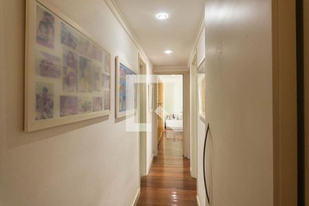 Corredor de apartamento à venda com 3 quartos, 142m² em Tijuca, Rio de Janeiro