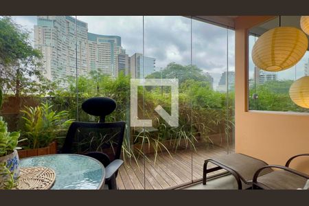 Varanda da Suite 1 de apartamento para alugar com 2 quartos, 139m² em Pinheiros, São Paulo