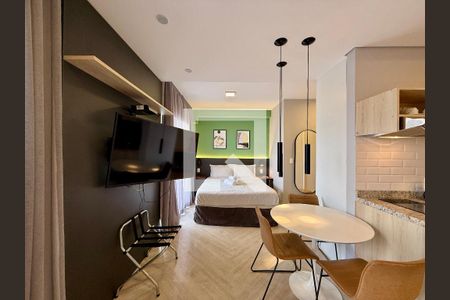 Sala de kitnet/studio para alugar com 1 quarto, 44m² em Jardim das Acacias, São Paulo