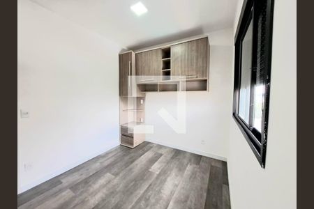 Quarto 1 de apartamento para alugar com 2 quartos, 43m² em Km 18, Osasco