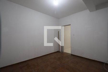 Quarto 2 de casa para alugar com 2 quartos, 80m² em Jardim Guairaca, São Paulo
