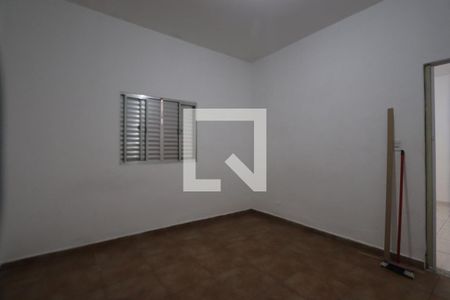 Quarto 1 de casa para alugar com 2 quartos, 80m² em Jardim Guairaca, São Paulo