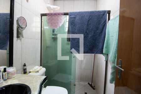 Banheiro quarto 1 de casa à venda com 2 quartos, 185m² em Vila Silvia, São Paulo