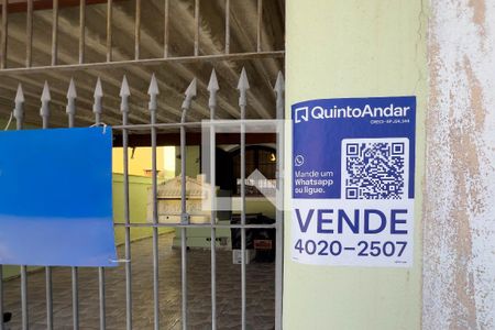 Casa à venda com 236m², 4 quartos e 2 vagasPlaca MZYE-608