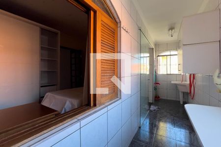 Casa à venda com 236m², 4 quartos e 2 vagasÁrea de serviço da casa 2