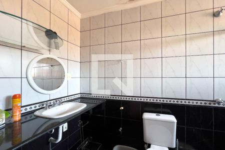 Casa à venda com 236m², 4 quartos e 2 vagasBanheiro do quarto 1 da casa 2