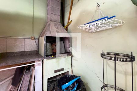 Casa à venda com 236m², 4 quartos e 2 vagasQuintal