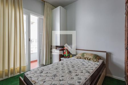 Quarto 1 de apartamento à venda com 3 quartos, 185m² em Floresta, Porto Alegre