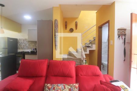 Sala de casa para alugar com 2 quartos, 80m² em Balneario Cidade Atlantica, Guarujá