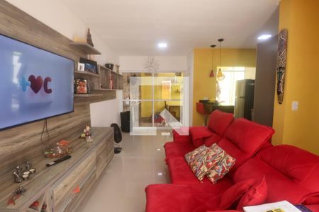 Sala de casa para alugar com 2 quartos, 80m² em Balneario Cidade Atlantica, Guarujá