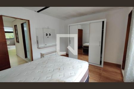 Quarto 1 de casa para alugar com 2 quartos, 100m² em Parque Cruzeiro do Sul, São Paulo