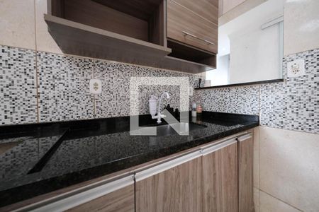 Sala/Cozinha de casa para alugar com 1 quarto, 60m² em Jardim Verônia, São Paulo