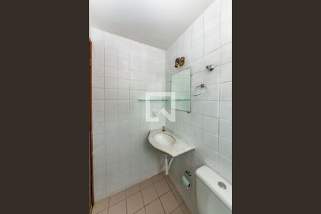 Banheiro da Suíte de apartamento à venda com 3 quartos, 62m² em Buritis, Belo Horizonte