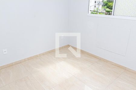 Quarto 1 de apartamento para alugar com 2 quartos, 45m² em Campo Grande, Rio de Janeiro