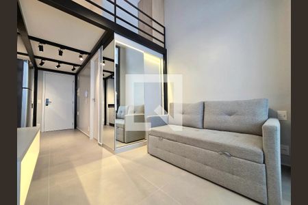 Sala de kitnet/studio para alugar com 1 quarto, 29m² em Indianópolis, São Paulo