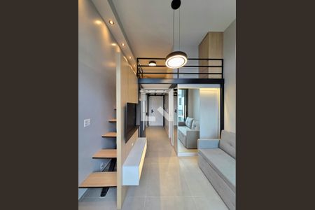 Sala de kitnet/studio para alugar com 1 quarto, 29m² em Indianópolis, São Paulo