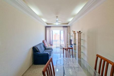 Sala de apartamento para alugar com 3 quartos, 75m² em Vila Tupi, Praia Grande