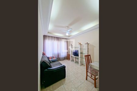 Sala de apartamento para alugar com 3 quartos, 75m² em Vila Tupi, Praia Grande
