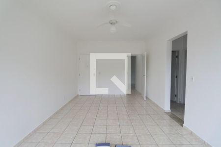 Sala de apartamento para alugar com 3 quartos, 95m² em Jardim Las Palmas, Guarujá