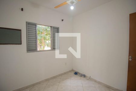 Quarto 1 de casa para alugar com 3 quartos, 250m² em Covanca, São Gonçalo