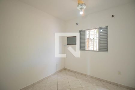 Quarto 1 de casa para alugar com 3 quartos, 250m² em Covanca, São Gonçalo