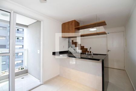 Sala, Cozinha e Área de Serviço de apartamento para alugar com 2 quartos, 80m² em Pinheiros, São Paulo