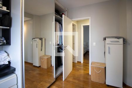 Suíte 1 de apartamento à venda com 3 quartos, 222m² em Vila Progredior, São Paulo