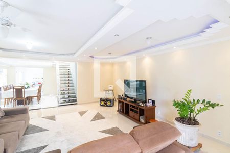 Sala de casa de condomínio para alugar com 4 quartos, 256m² em Campo Grande, Rio de Janeiro