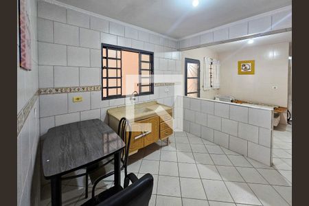 Sala/Cozinha Casa 2 de casa à venda com 4 quartos, 279m² em Parque Gerassi, Santo André