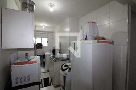 Sala / Cozinha de apartamento para alugar com 2 quartos, 42m² em Jardim Sao Joao (jaragua), São Paulo