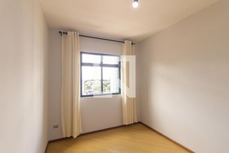 Quarto 1 de apartamento para alugar com 2 quartos, 67m² em Portão, Curitiba